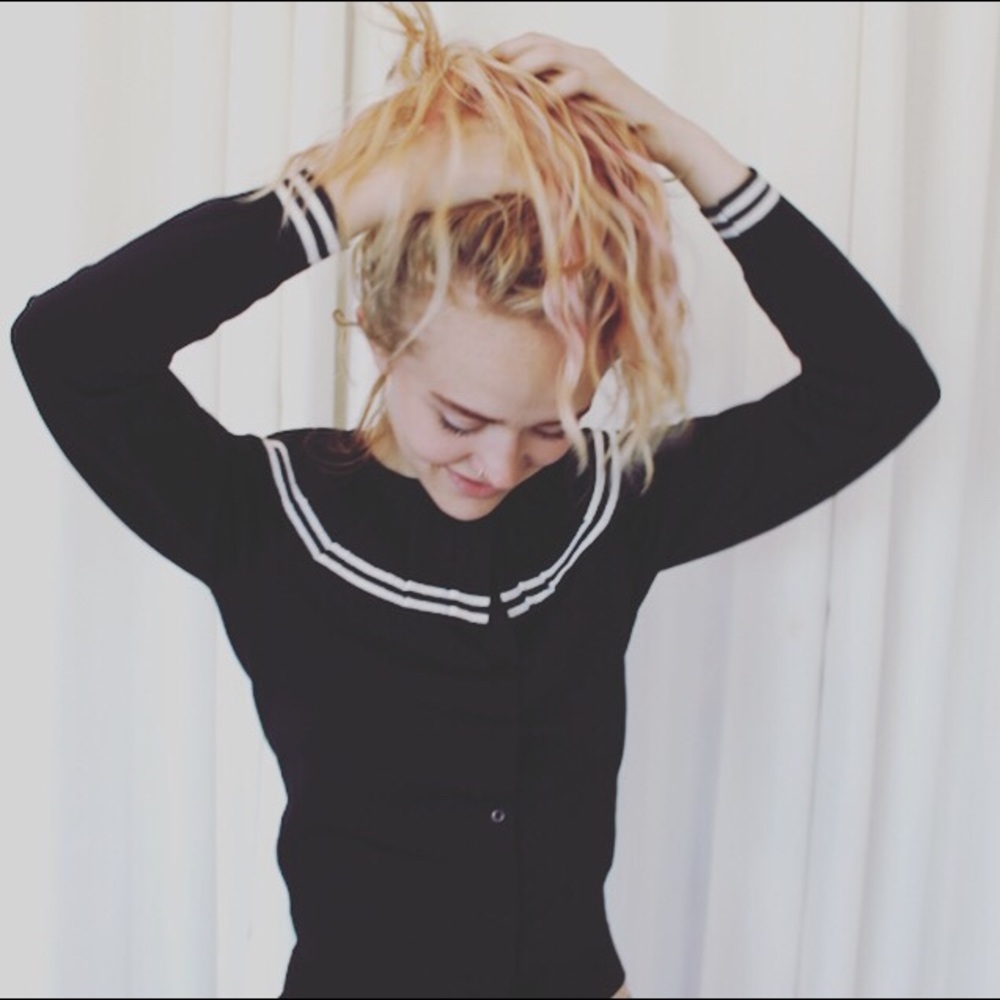 Sweater With Pleated Collar